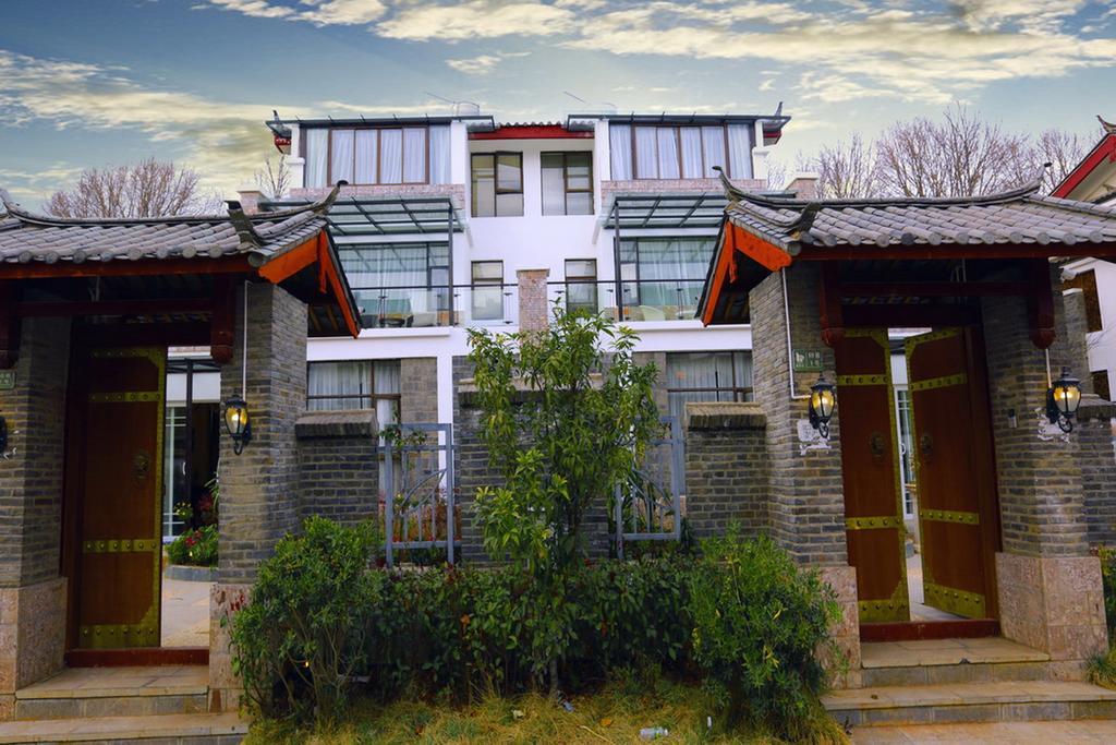 Oak Inn Лицзян Экстерьер фото